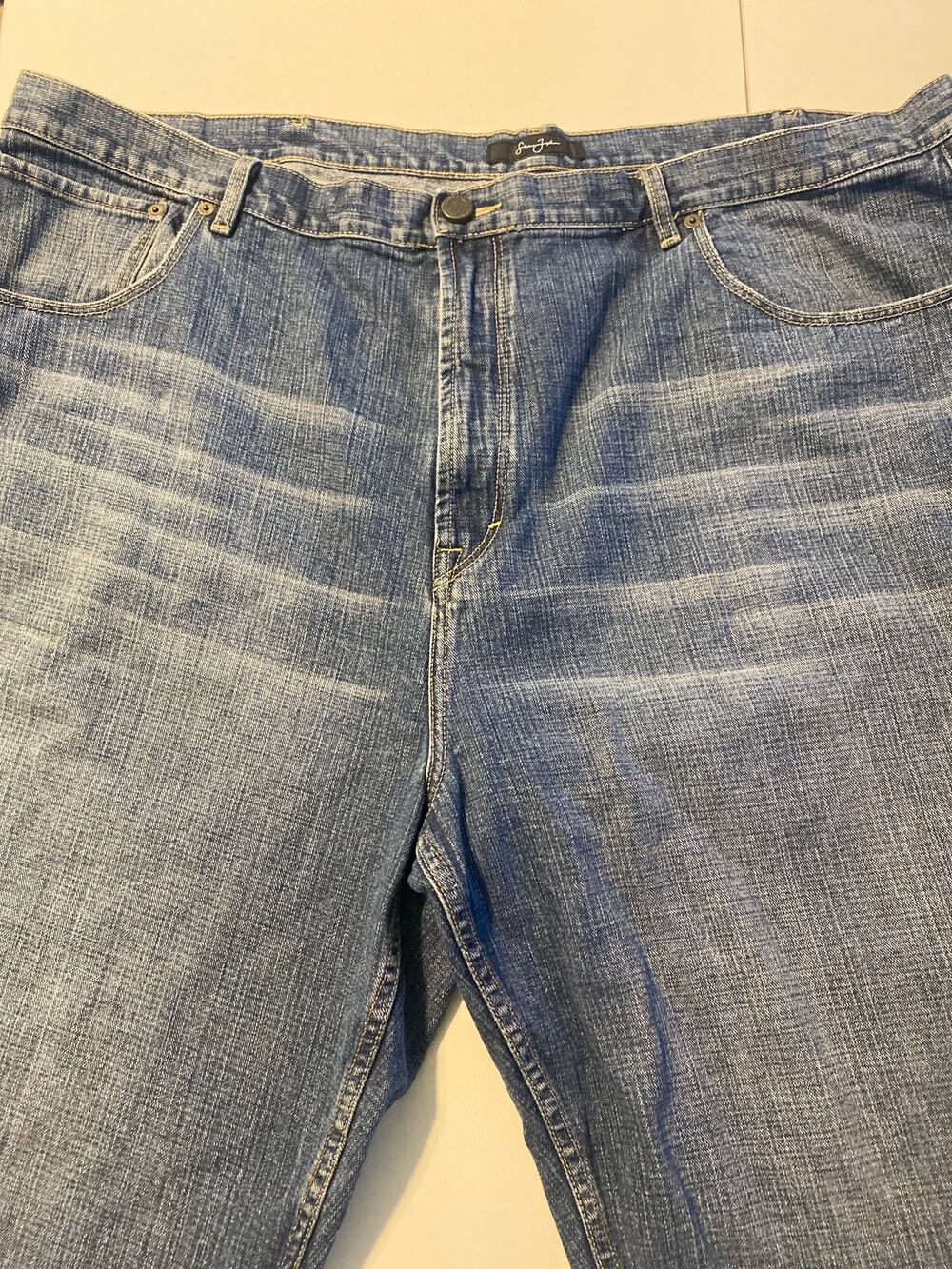 Sz 52B Sean John jean shorts